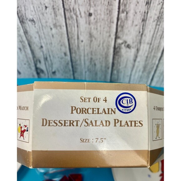 NWT Vintage Merry Brite Set of 4 Christmas Porcelain Dessert Salad Plates 7.5" - Picture 4 of 8